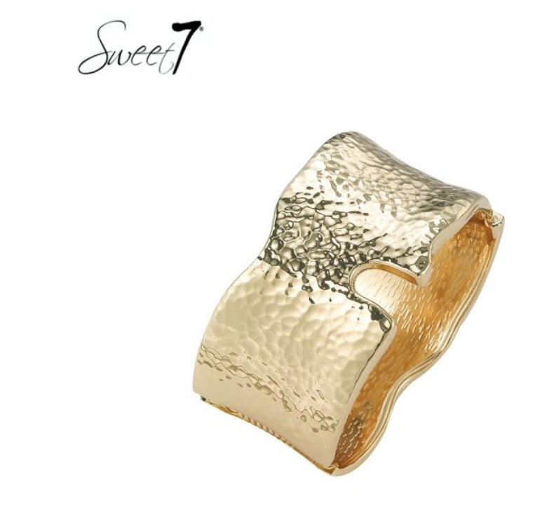 Sweet7 Bangle Armband Goud met Inkepingen - 18 cm