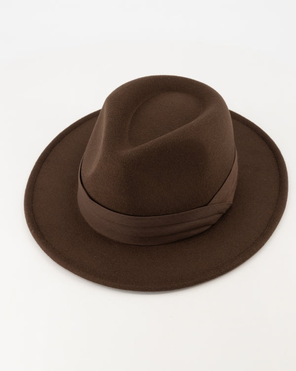 Callum Hoed – Dark Brown