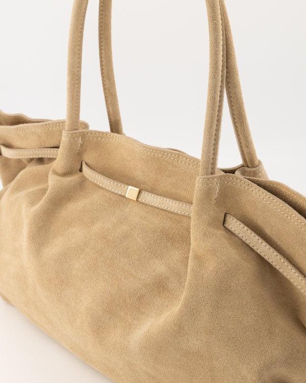 Coline Schoudertas – Sand