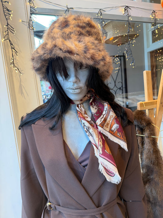 Fake fur tijgerprint hoed
