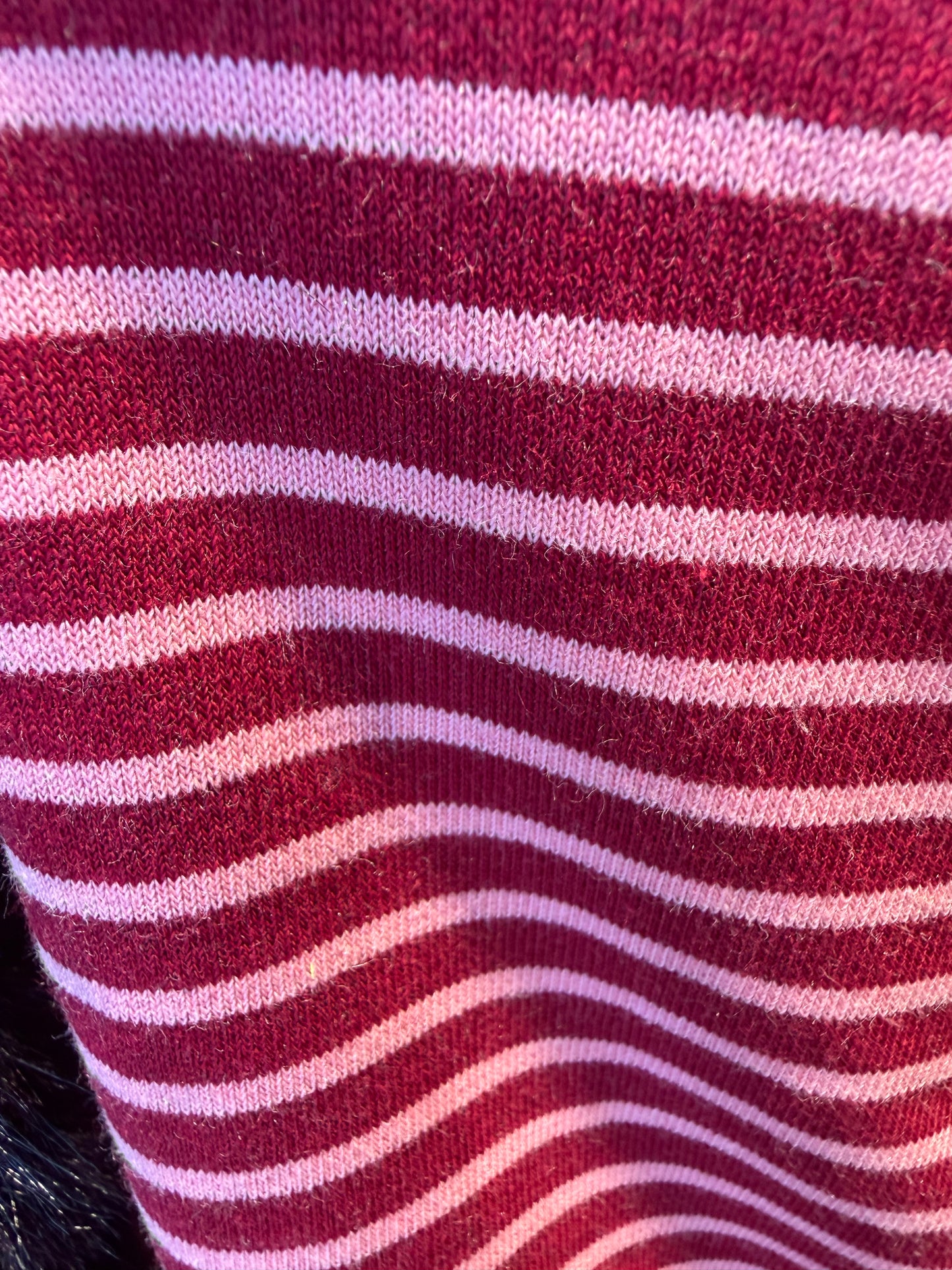Sweater red